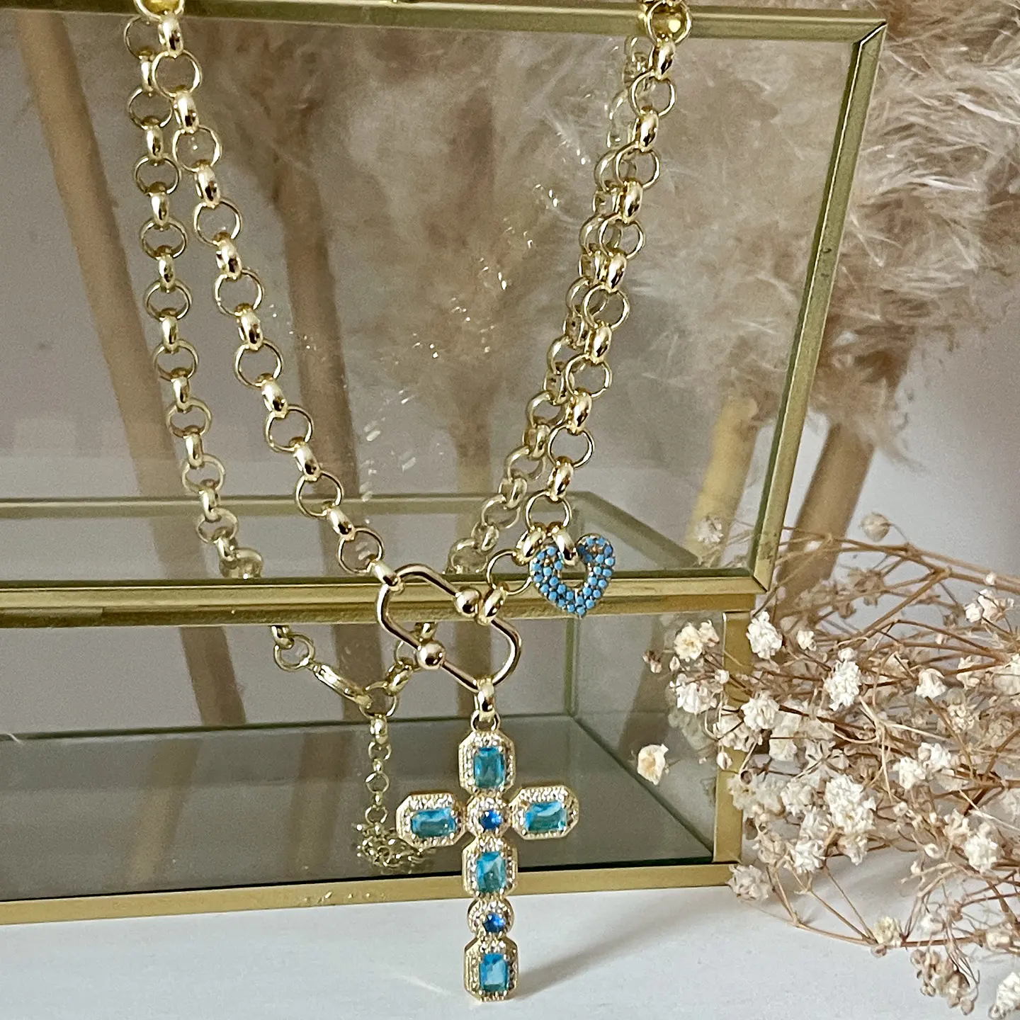 Collar Cruz Cristales Calipso Gold 2