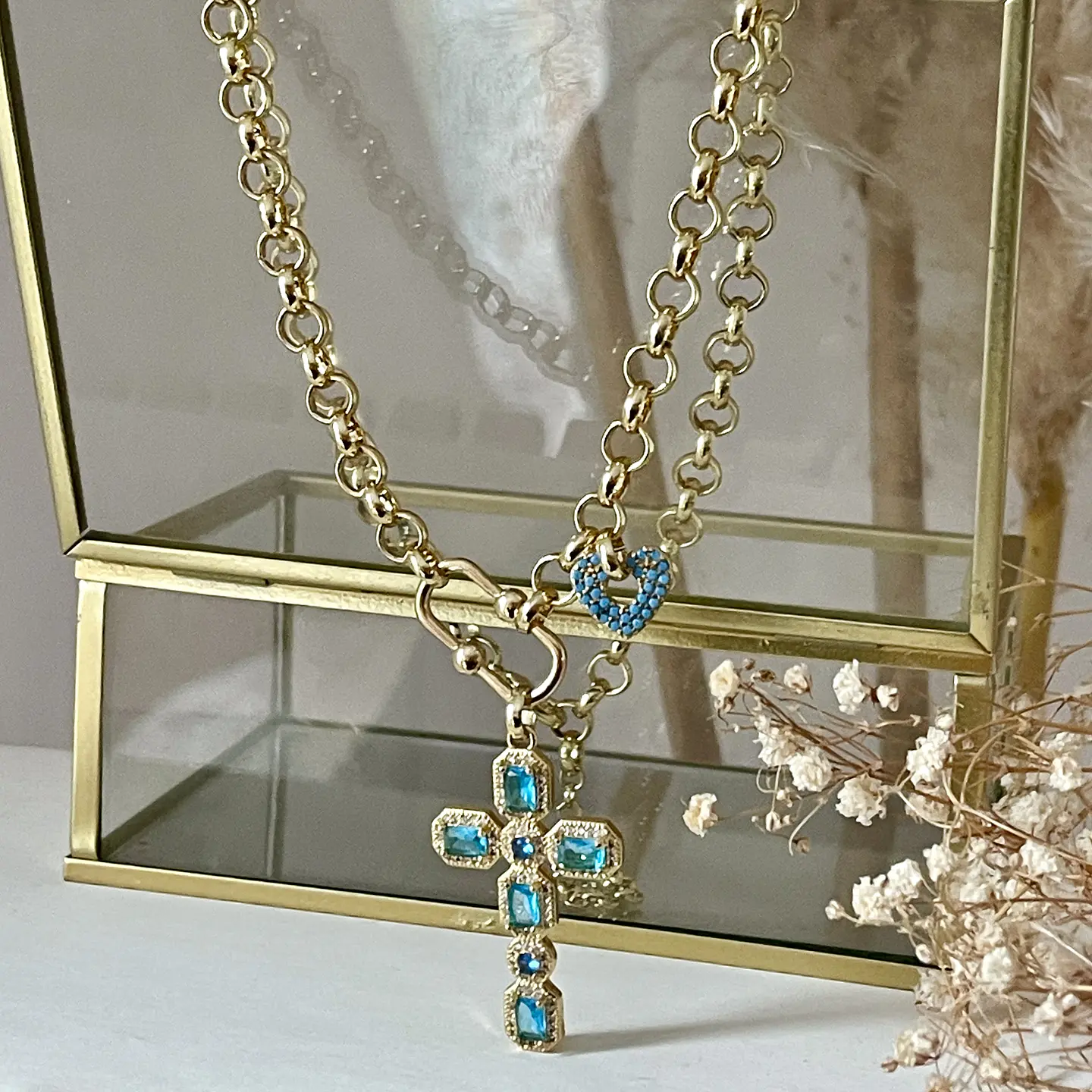 Collar Cruz Cristales Calipso Gold 4