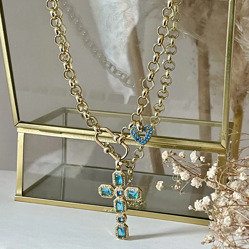 Collar Cruz Cristales Calipso Gold 4