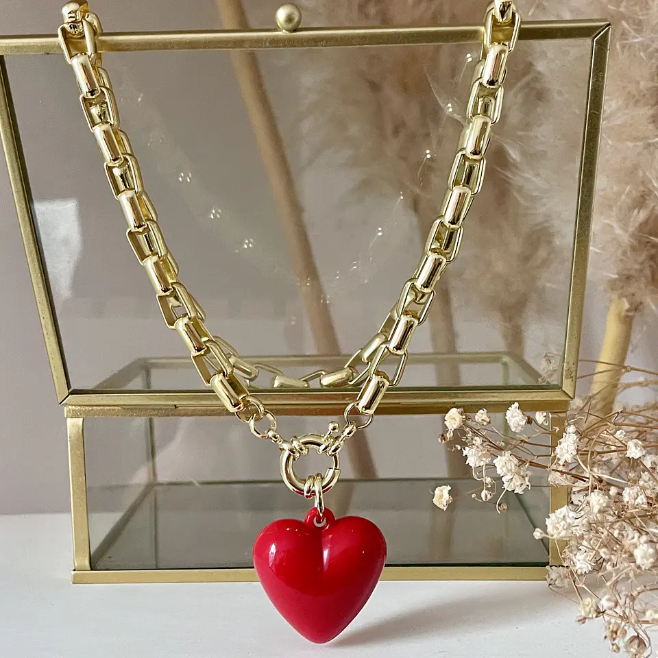 Collar Cuore Rosso Eslabones rectangulares Gold  3