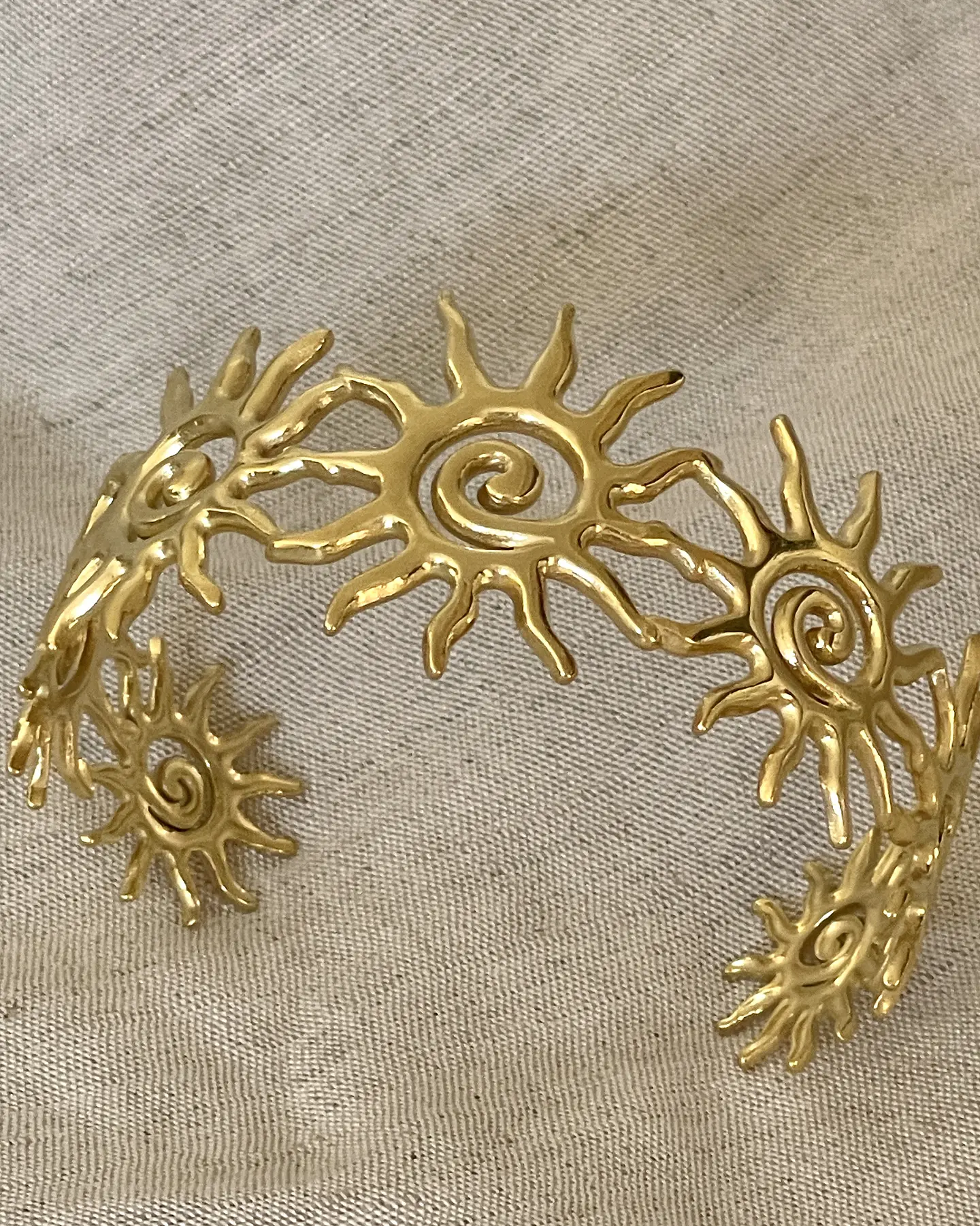 Maxi Brazalete Siete Soles Gold 2