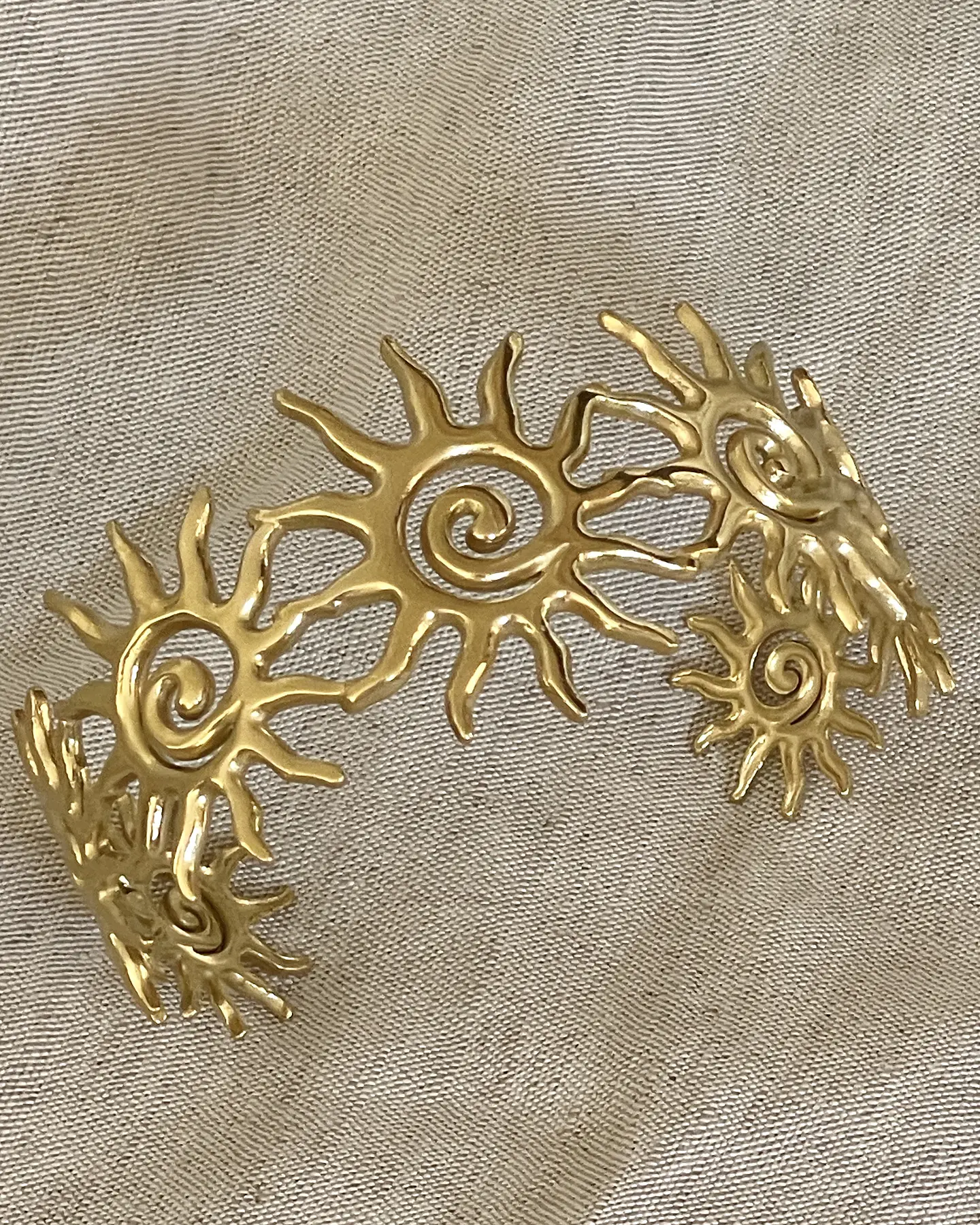 Maxi Brazalete Siete Soles Gold 3