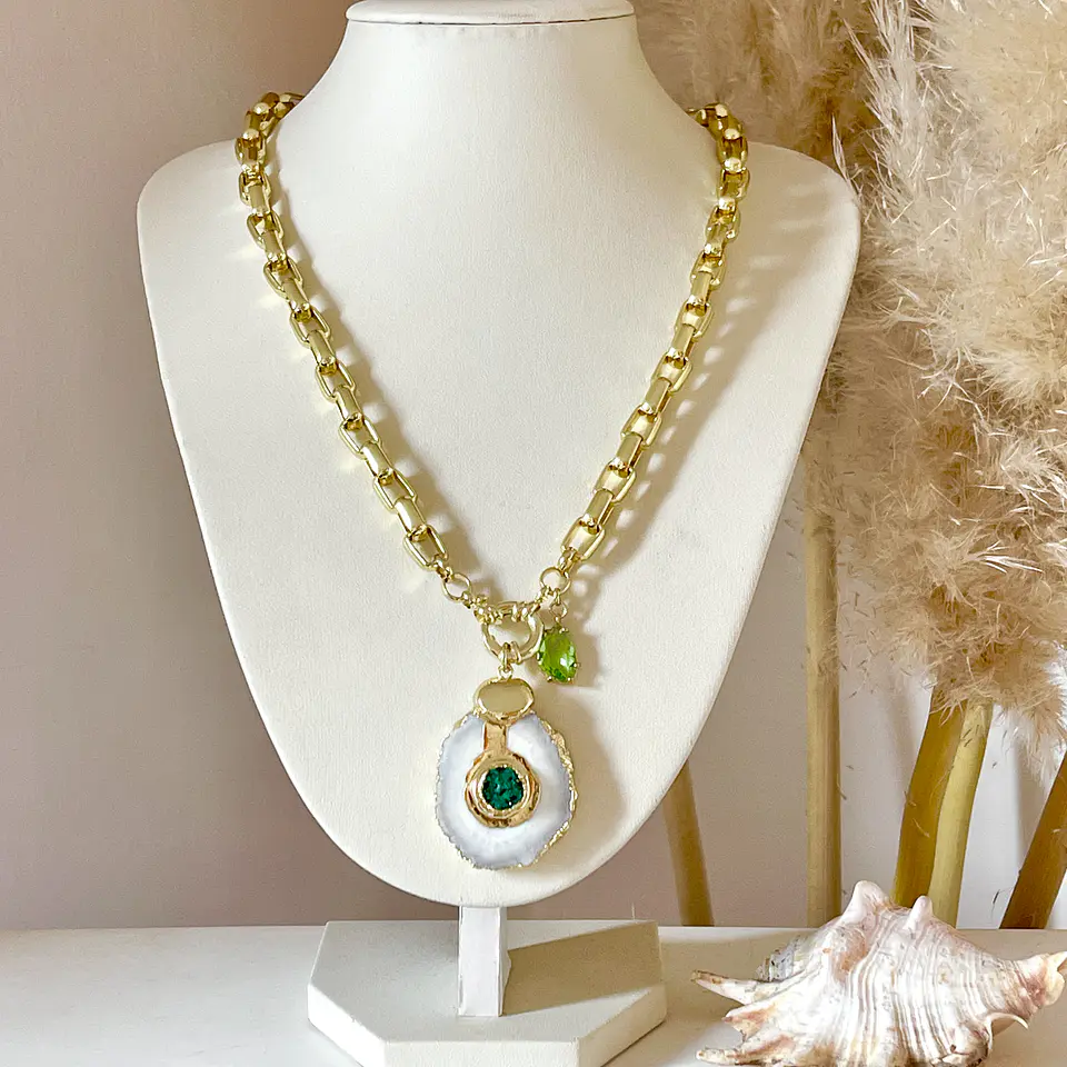 Collar Cuarzo Drusa Verde Gold  4