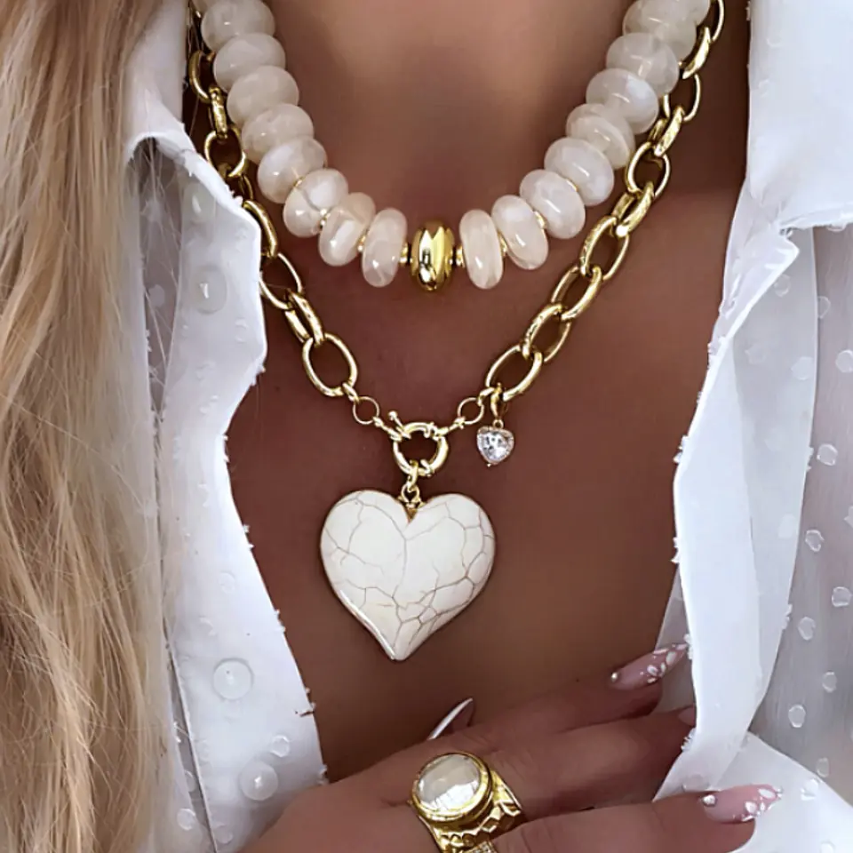 Collar Maxi Corazón Blanco Gold 3