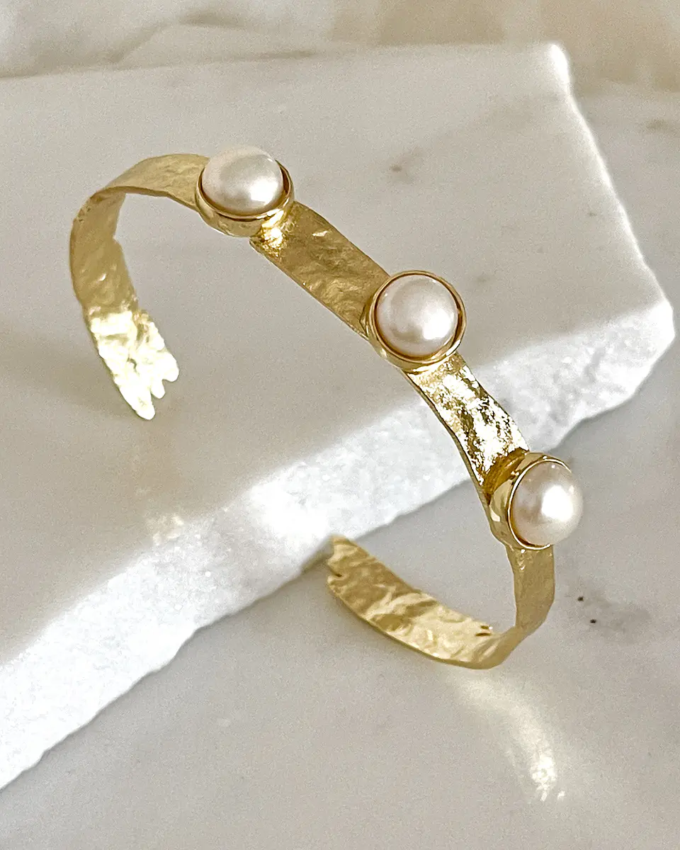 Pulsera Esclava Leonora Triple Perlas Gold 1