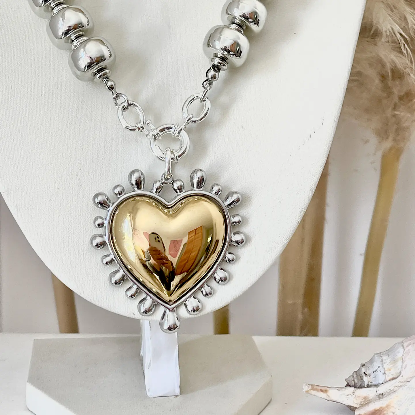 Collar Maxi Corazón Sagrado Silver & Gold  6