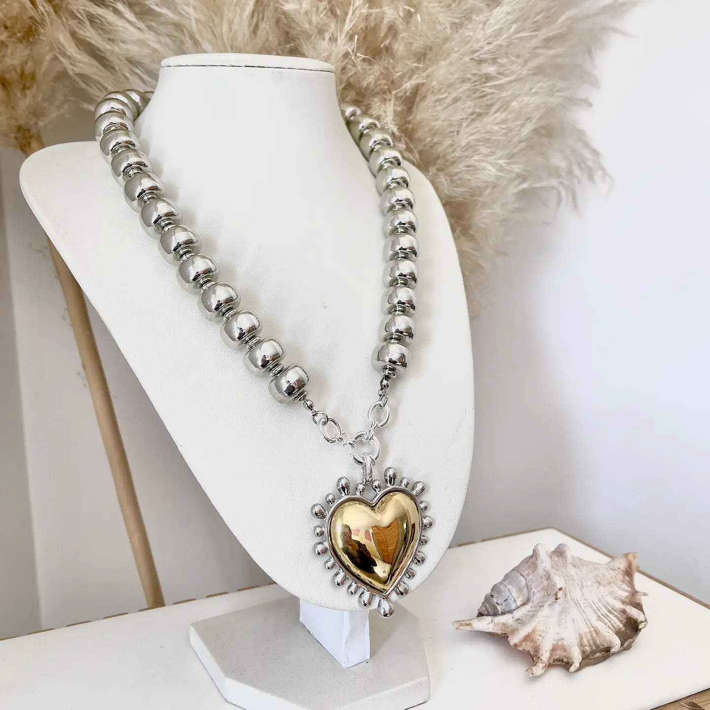 Collar Maxi Corazón Sagrado Silver & Gold  8