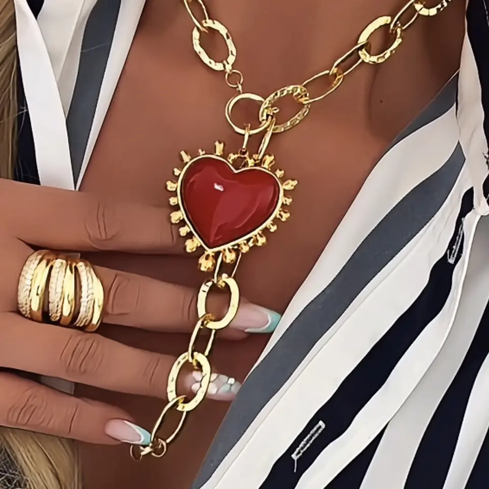 Collar Maxi eslabones Corazon Sagrado Rojo 5