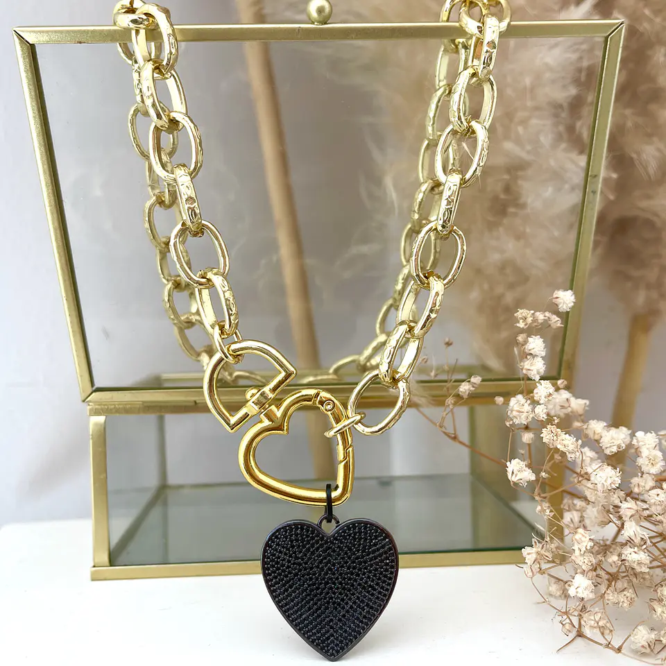 Collar Cuore Black full Circones   2