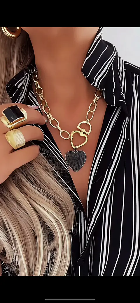 Collar Cuore Black full Circones  