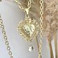 Collar XL Maxi Corazón Barroco y Cristal Broche full circones gold  - Miniatura 1