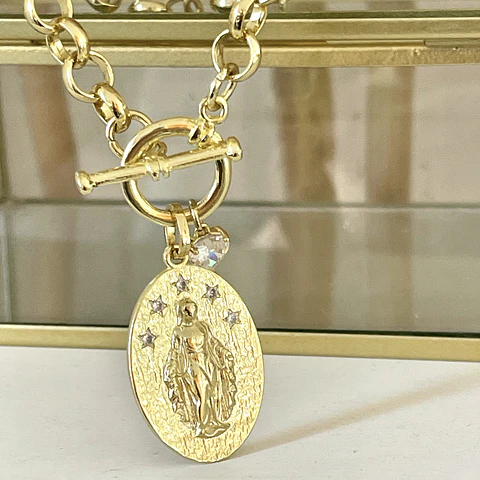 Collar Medalla Virgen de los Rayos Circones Gold 