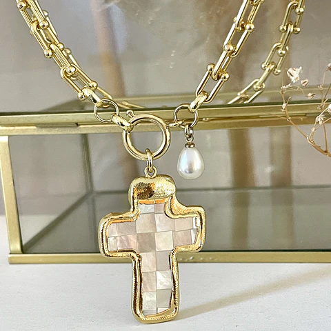 Collar Maxi Cruz Nácar Eslabones Tiffany Gold