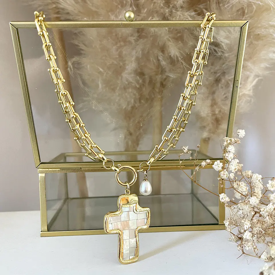 Collar Maxi Cruz Nácar Eslabones Tiffany Gold 4