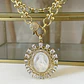 Collar  Medalla Virgen de los Rayos  Nácar Cristales Gold  - Miniatura 1