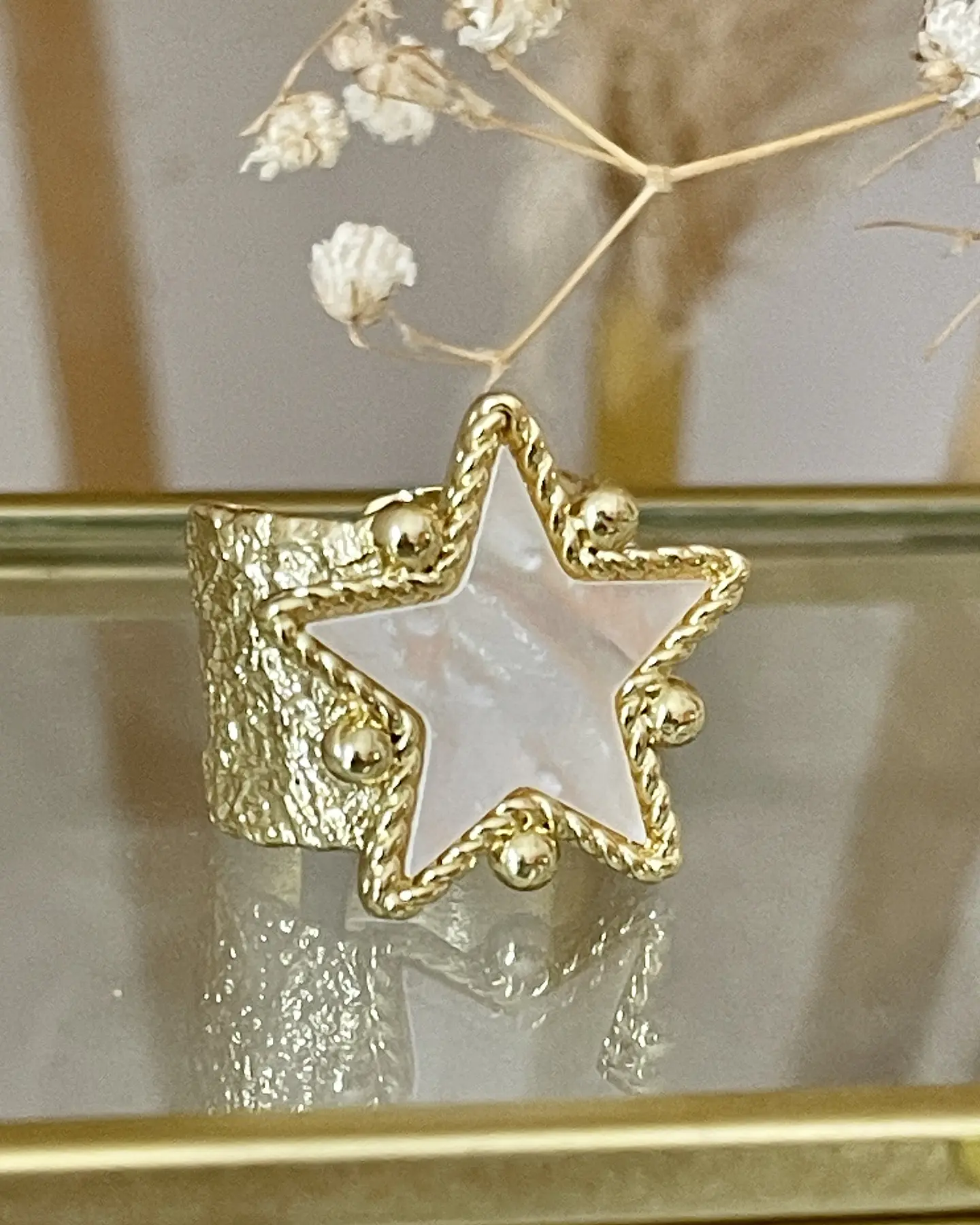 Anillo Estrella Nácar Martillado Gold 2
