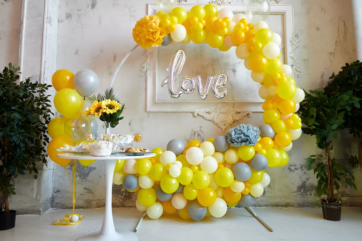 Accesorios imprescindibles al decorar con globos