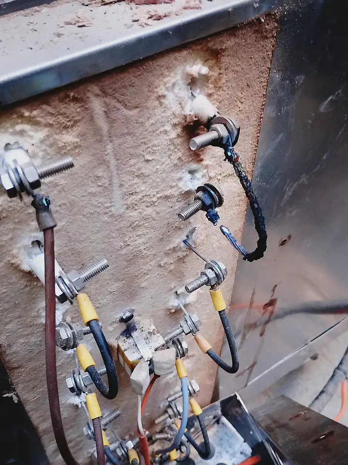 Mantenimiento y Reparación de Hornos 1