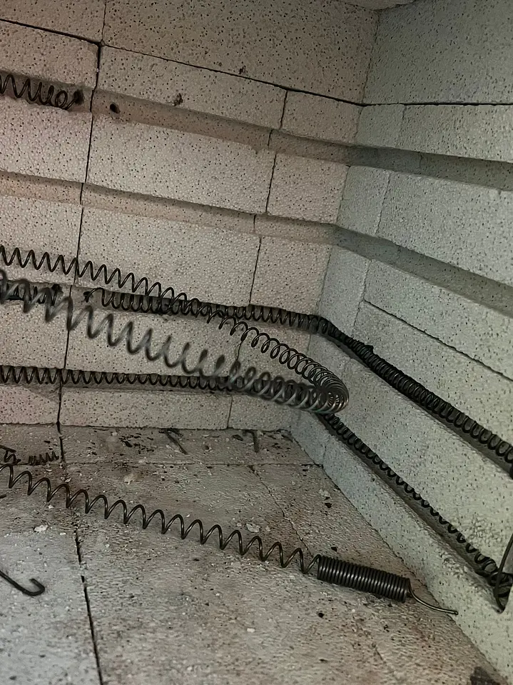 Mantenimiento y Reparación de Hornos 14