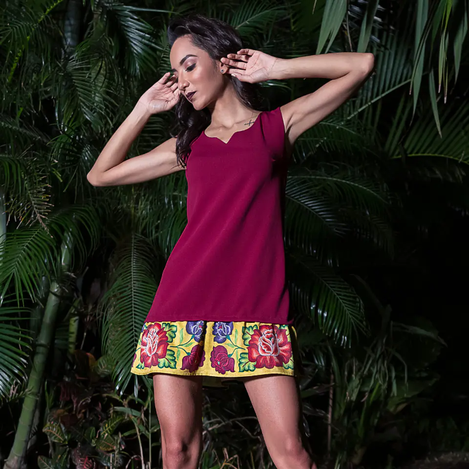 Vestido corto linea A con olán estampado 2