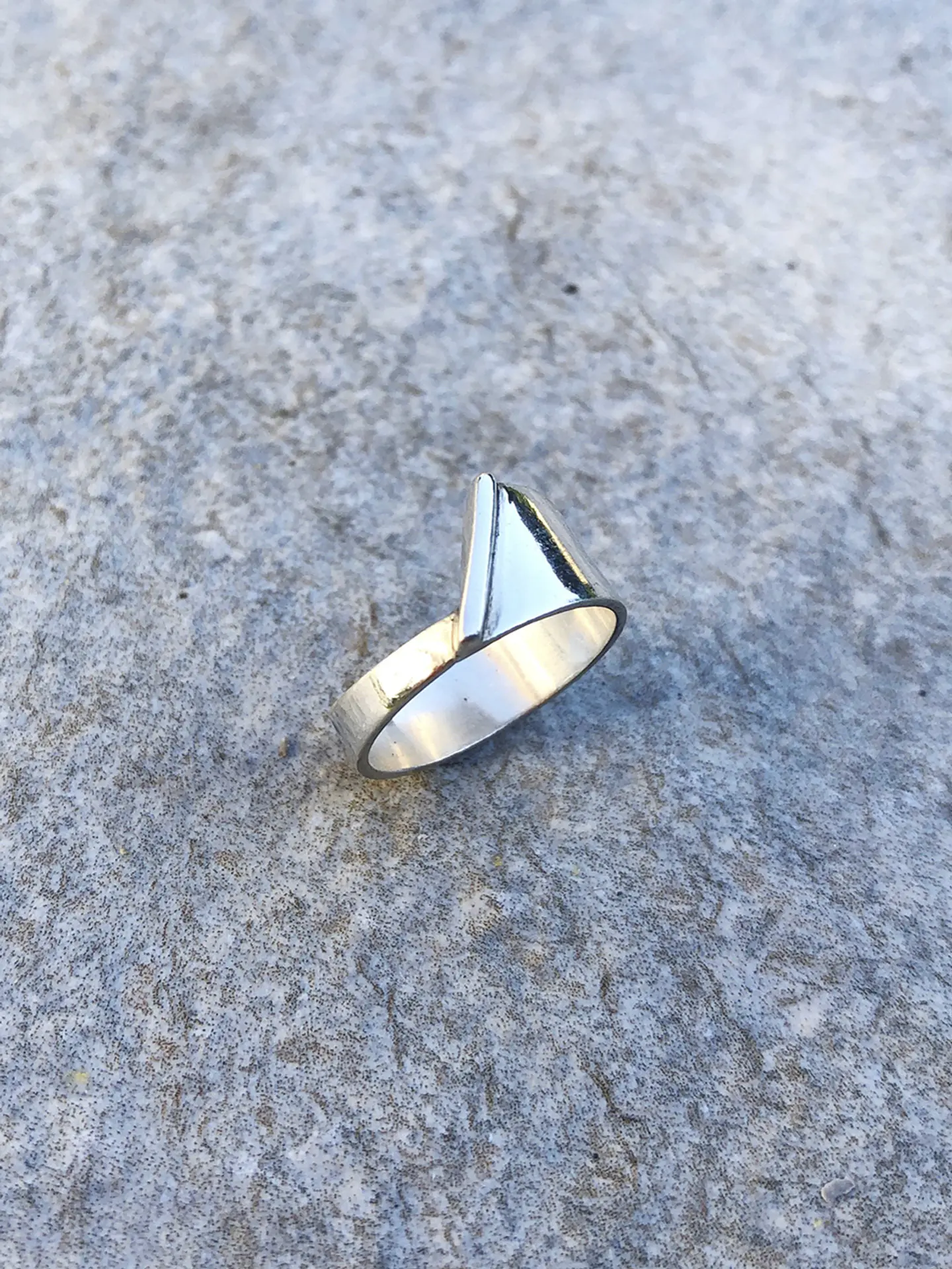 Anello Serra 3