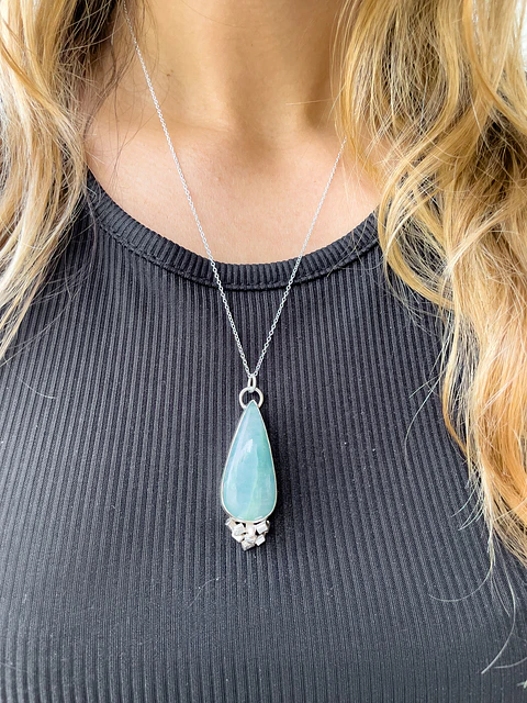Safdie XL Aquamarine Necklace 3