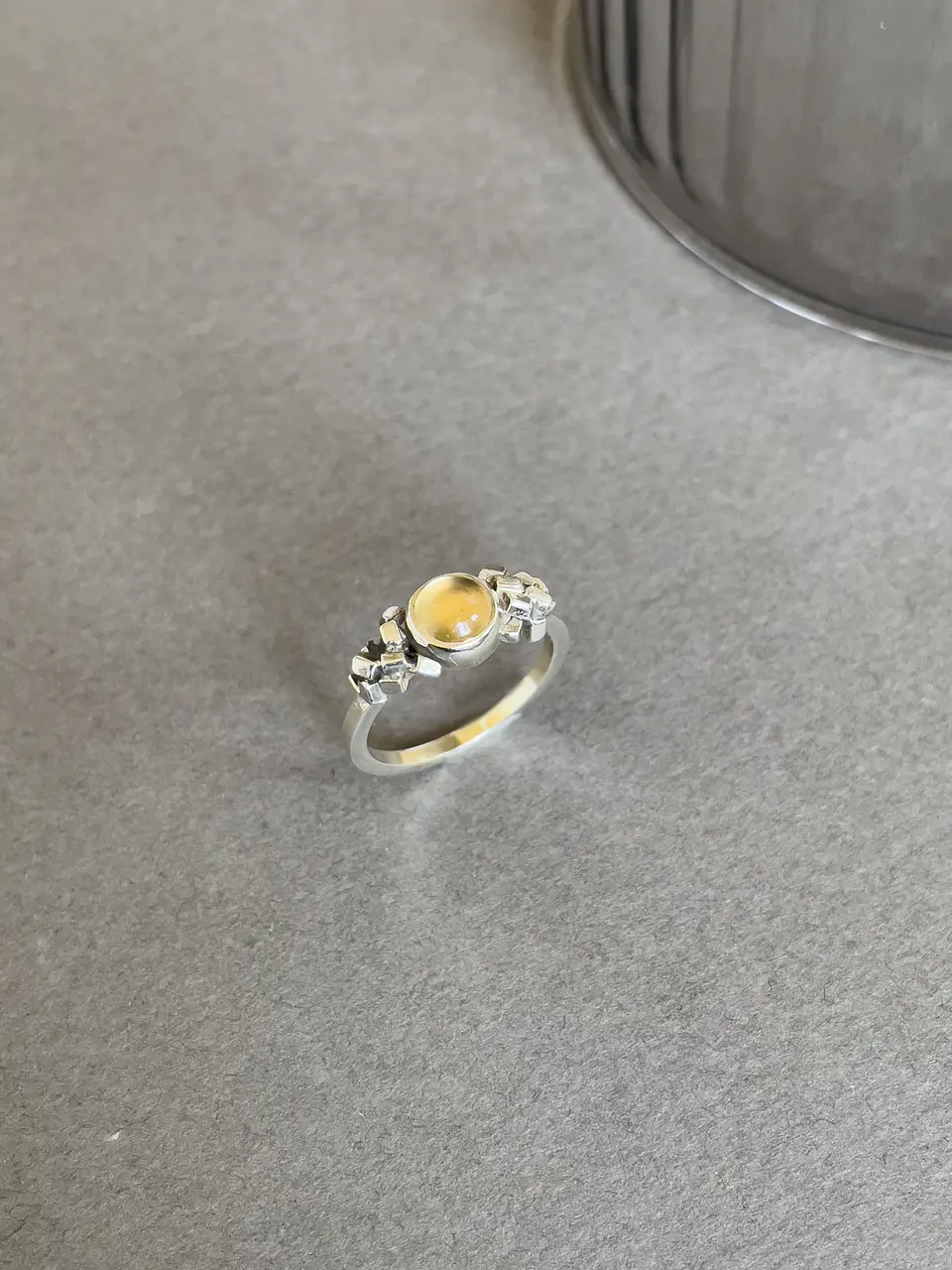 Anillo Bofill 1