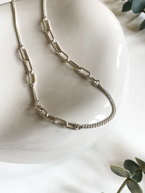 Maillart Necklace