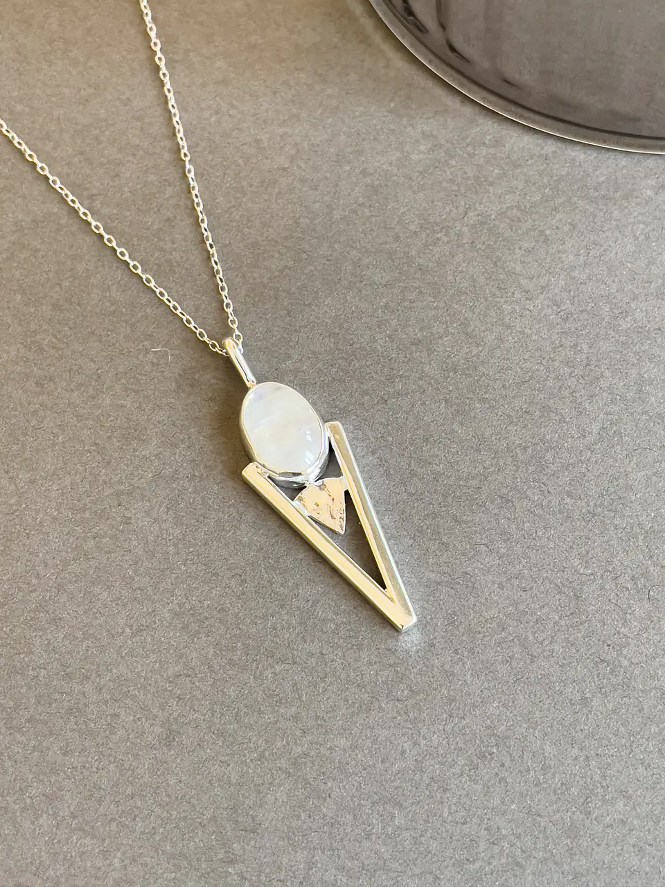 Bauh Necklace Oval (stone of your choice) 4