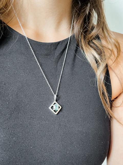 Harpa Necklace
