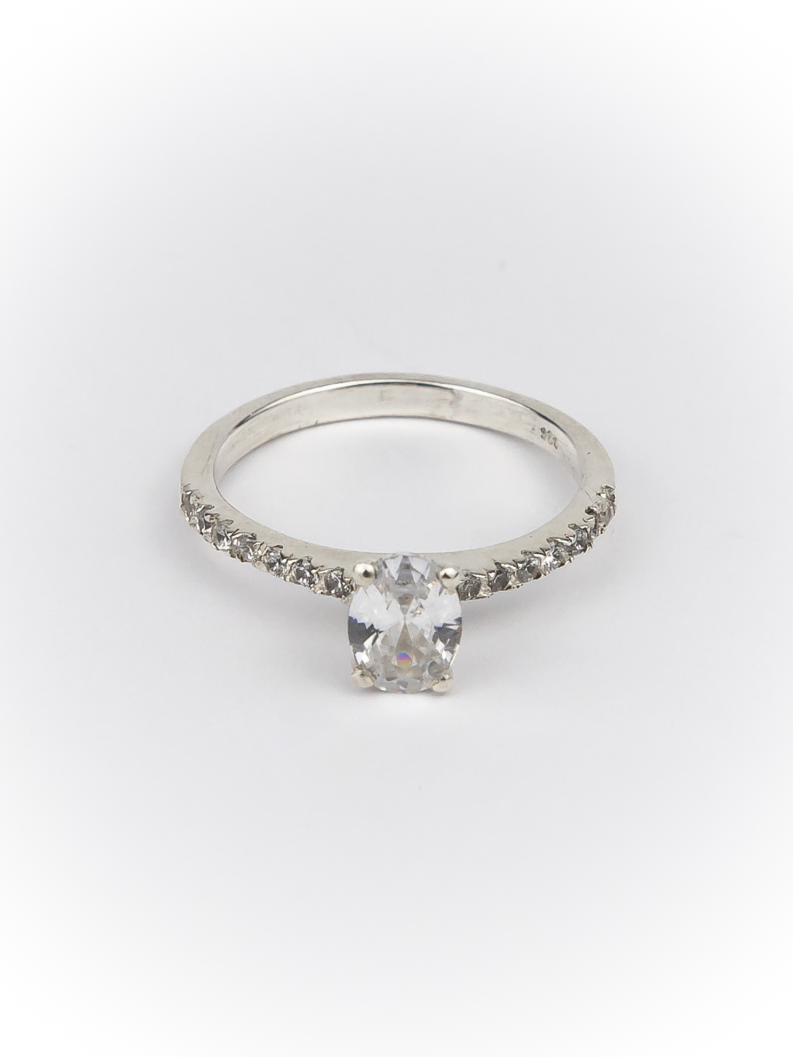 Anillo Princesa Topacio Blanco 3