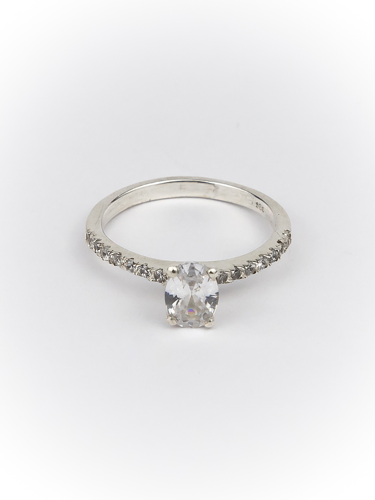 Anillo Princesa Topacio Blanco 3