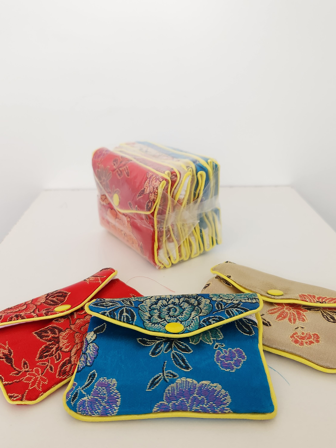 Bolsa Joyera de Satín 2