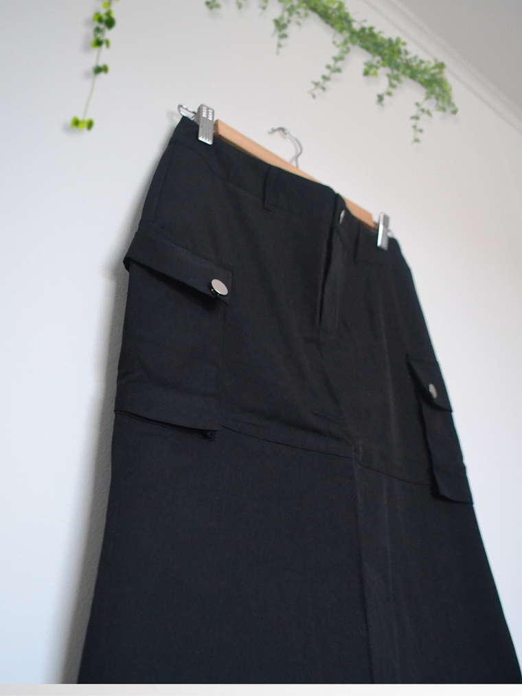 Falda Larga tipo Cargo M 4