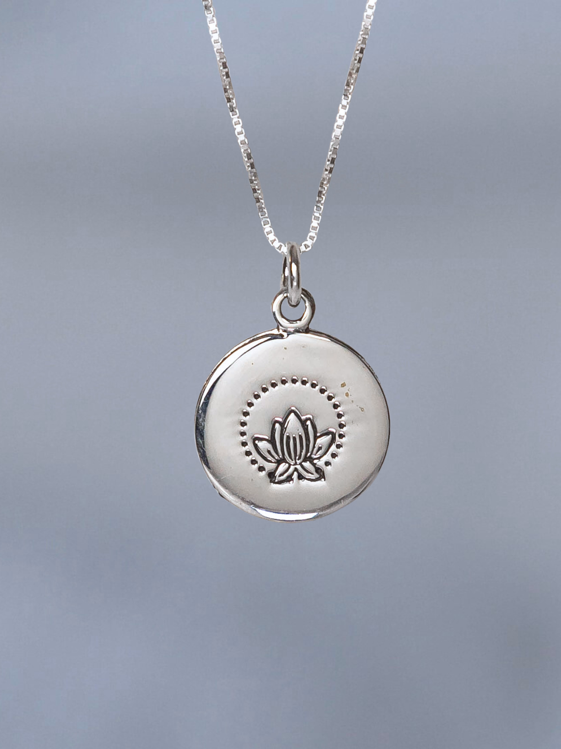 Medalla Flor de Loto 1