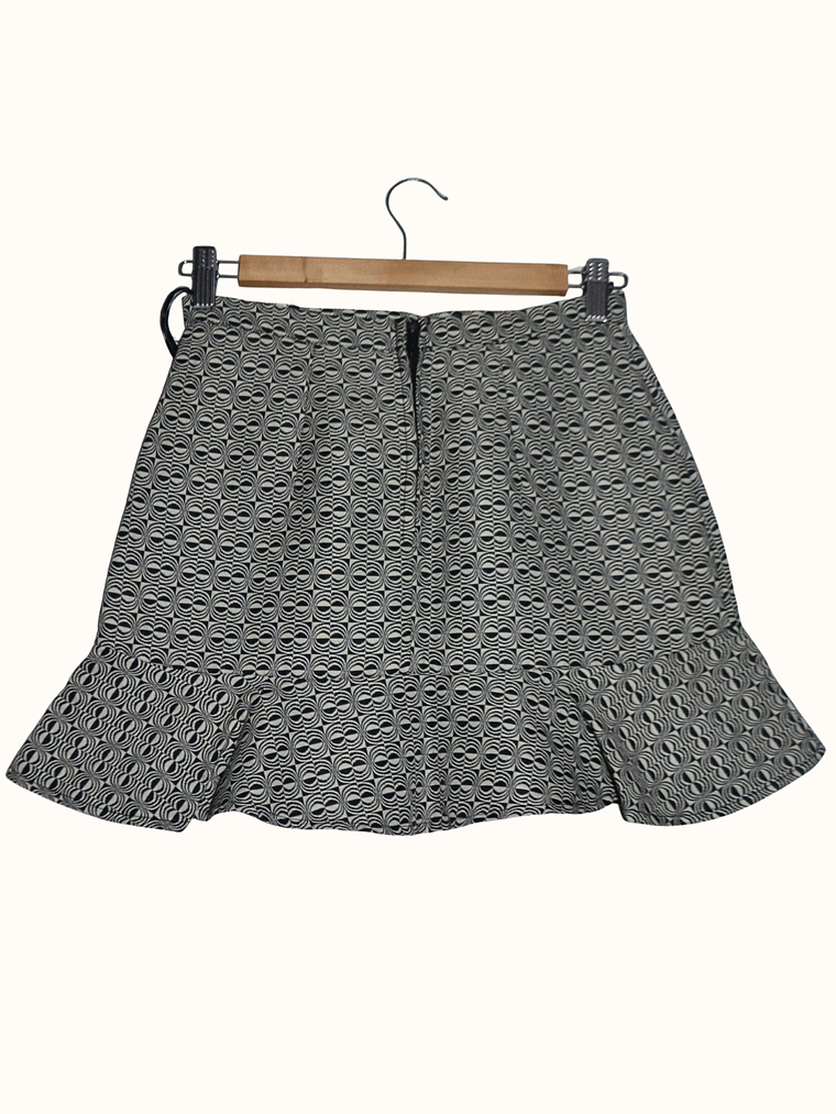 Falda Vuelos Black & White  2