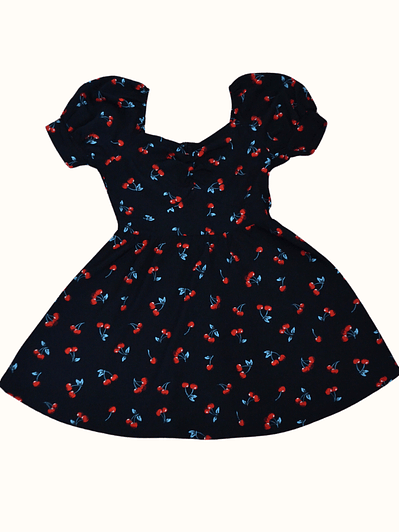 Vestido Negro Guindas 