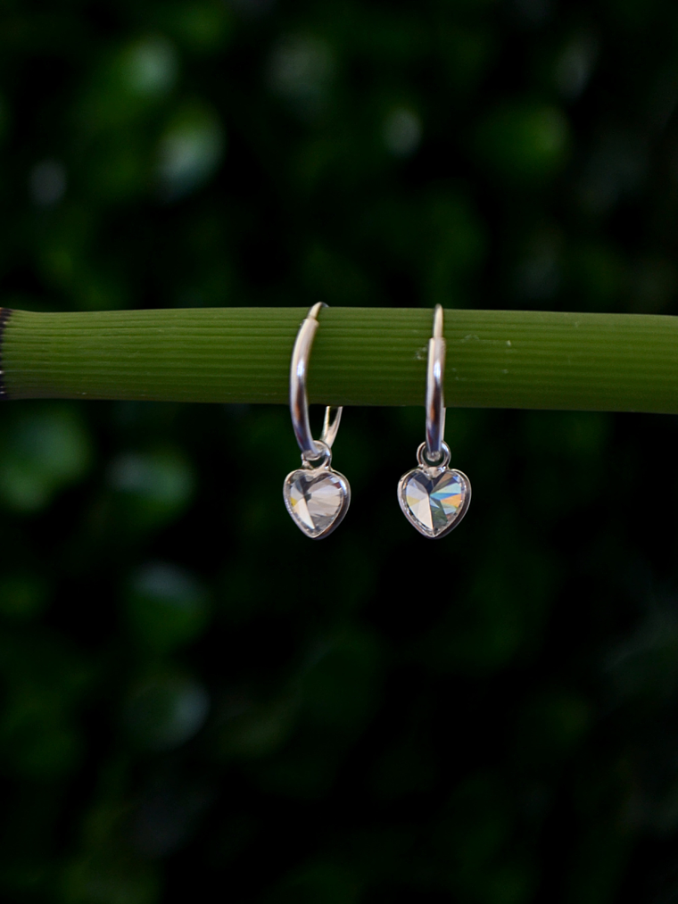 Argollas 12mm Corazón Circón  2