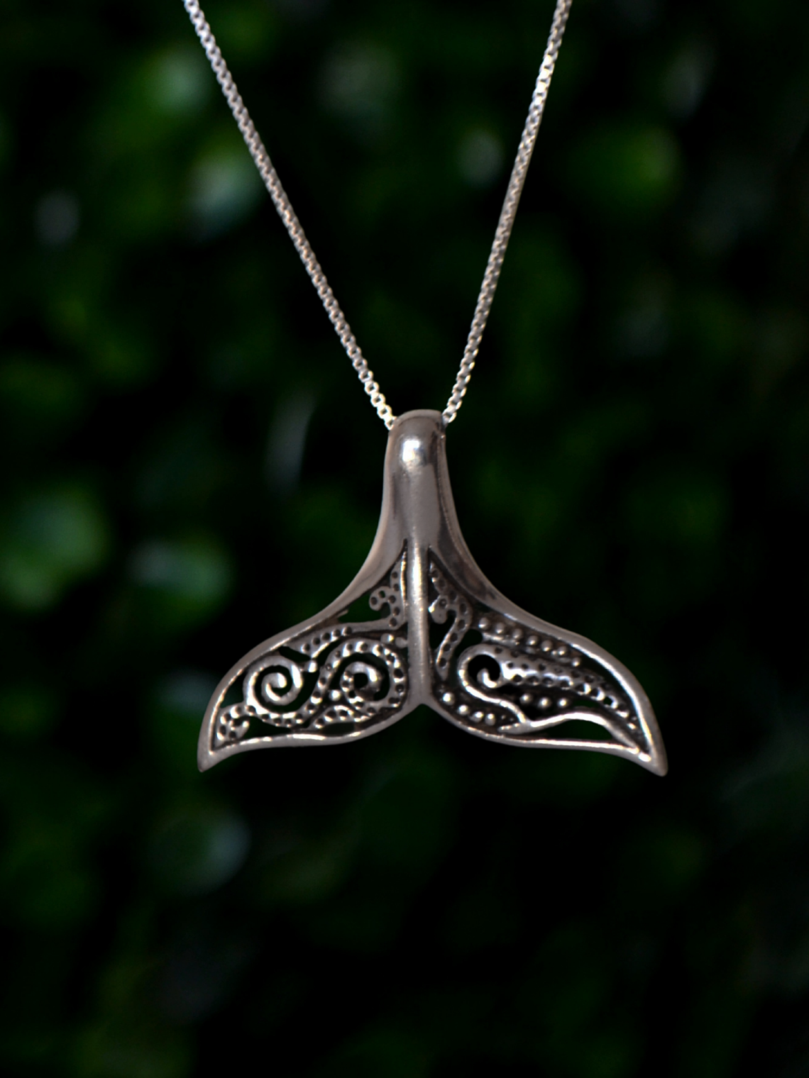 Colgante Cola de Ballena Tribal 1