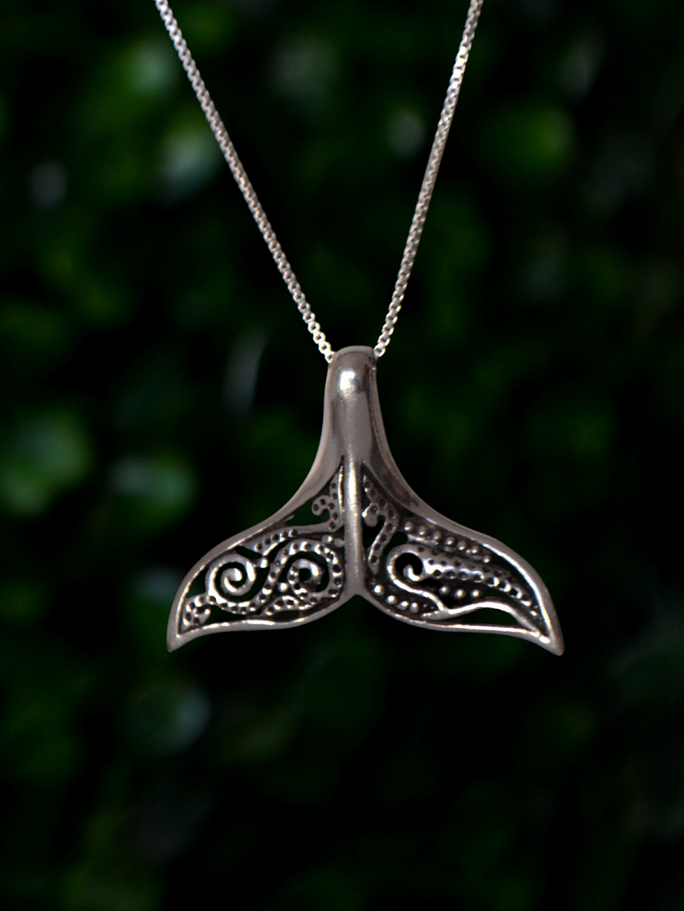 Colgante Cola de Ballena Tribal 1