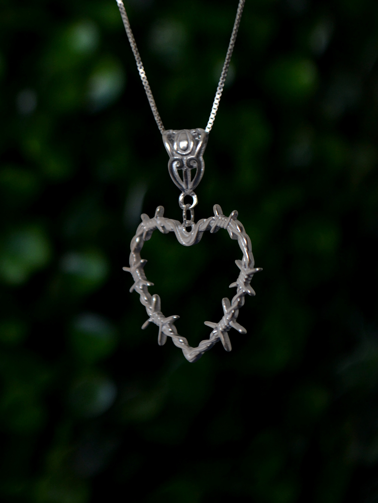 Collar Bichota: Corazón de Espigas  2