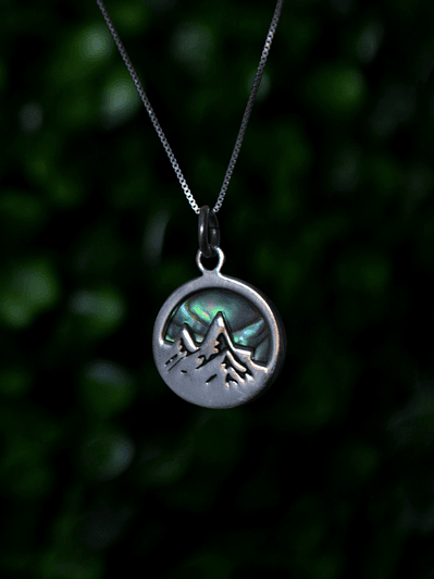 Colgante Montaña Auroras Boreales