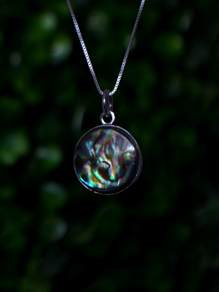 Colgante Montaña Auroras Boreales 2