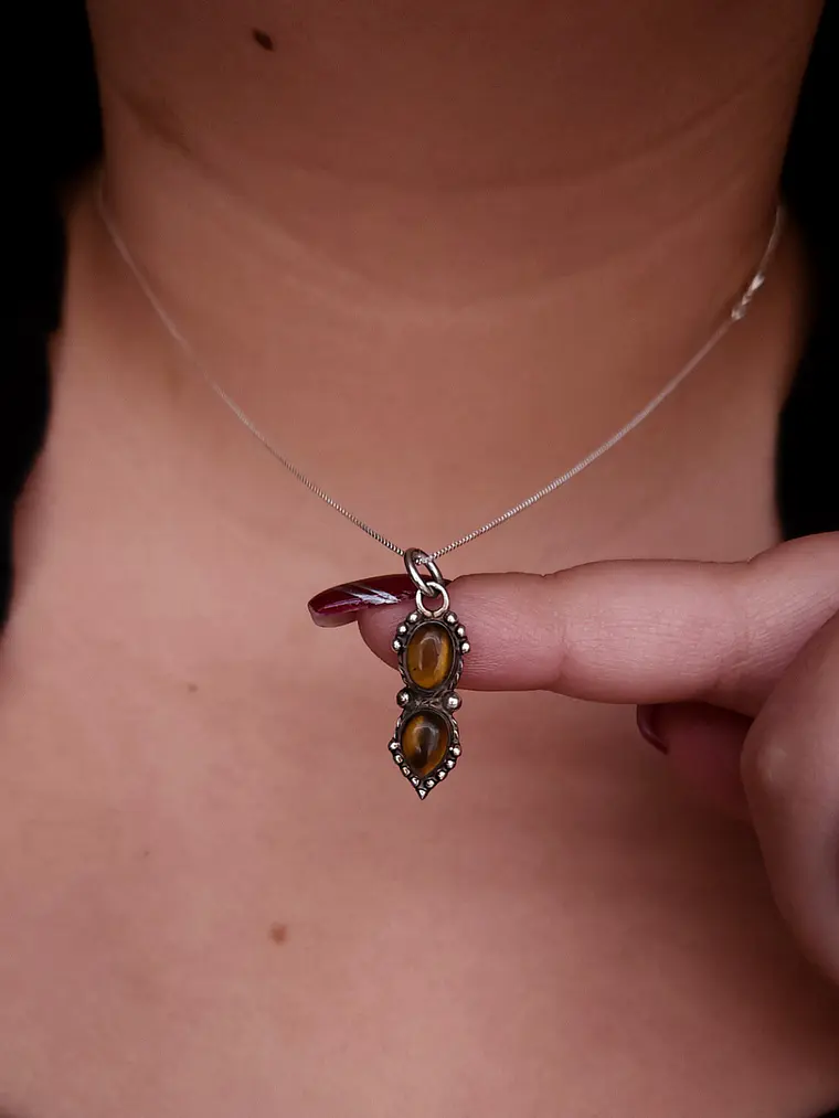 Colgante Licán Piedra Ojo de Tigre  1
