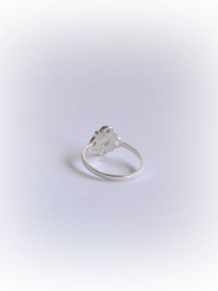 Anillo Flor Mandala Piedra Luna 2