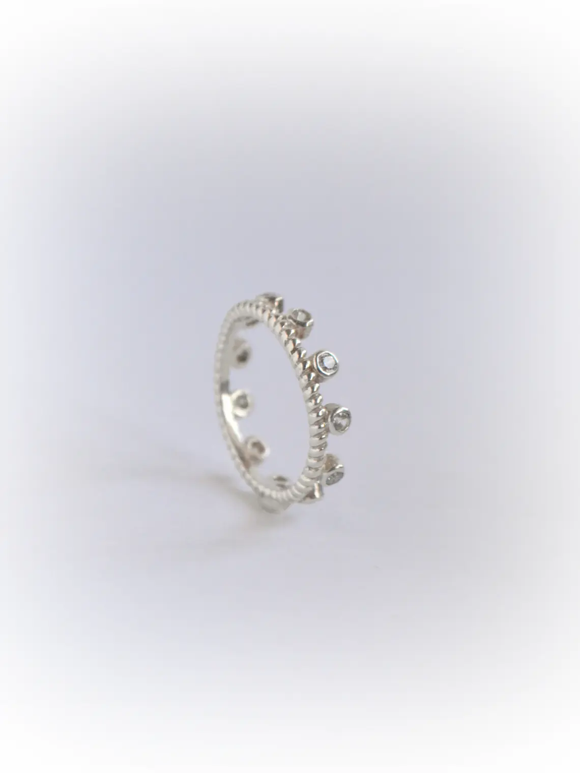 Anillo Espiral Corona Topacio Blanco 1