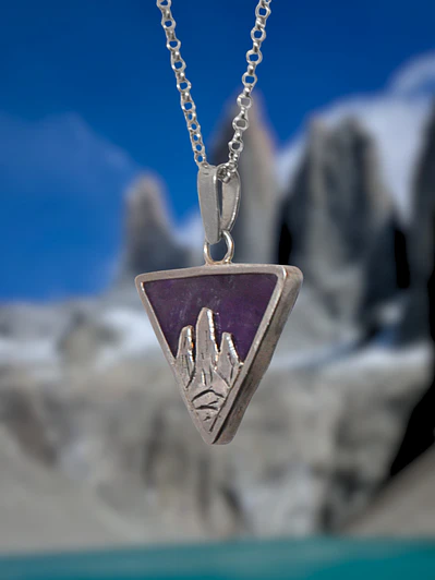 Colgante Torres del Paine Amatista Triangular y Reversible