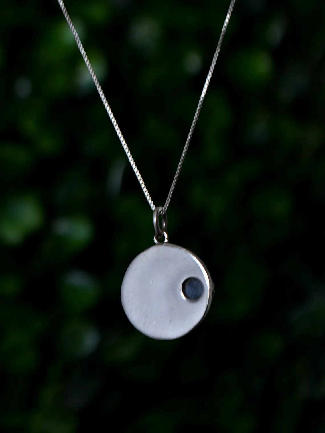 Colgante Luna y Estrellas Piedra Luna 3