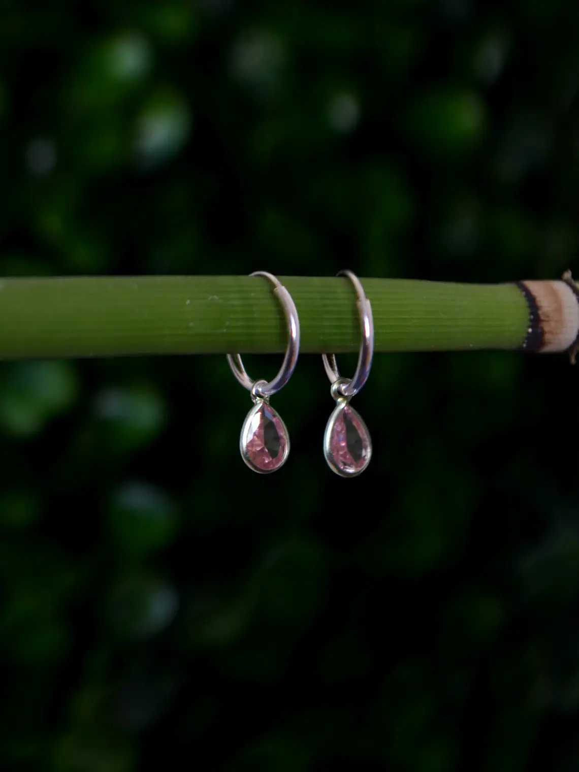 Argollas Gota Circón Rosa 3