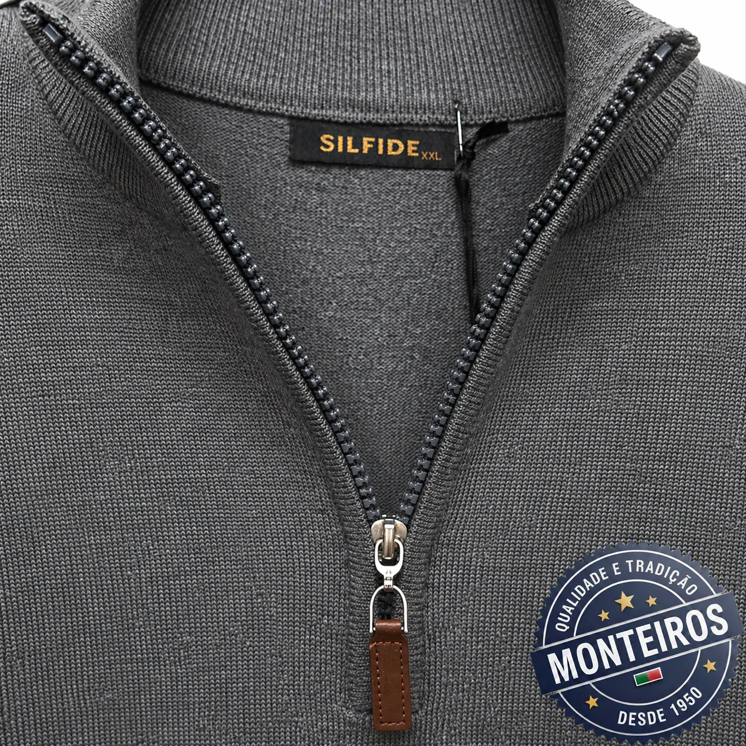 Polo homem liso com fecho 15